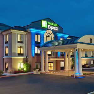 Holiday Inn Express And Suites - Quakertown, An Ihg Hotel Exterior photo