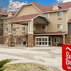 Red Roof Inn & Suites Omaha - Council Bluffs Exterior photo