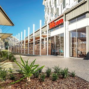 Ibis Mackay Hotel Exterior photo