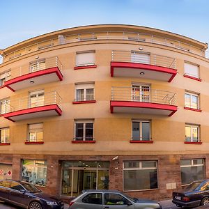 Apartments Feel Belgrade Exterior photo