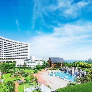 Sheraton Grande Tokyo Bay Hotel Urayasu Exterior photo