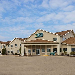 Quality Inn & Suites Belmont Route 151 Exterior photo