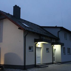 Potkerek Motel Gyor Exterior photo