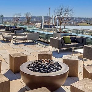 Cambria Hotel Washington Dc Navy Yard Riverfront Exterior photo