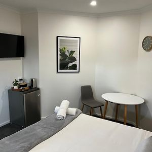 Bendigo Botanic Motel- With King Beds-Refurbished 2022 Exterior photo