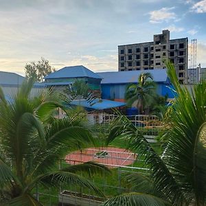 Oasis In Otres Hotel Sihanoukville Exterior photo