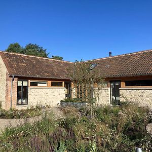 Lynchets Villa Dorchester Exterior photo