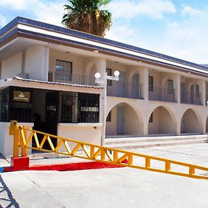 Armida Express Hotel Guaymas Exterior photo