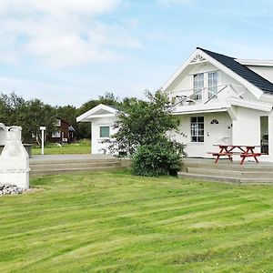 Holiday Home Meloy Meloyskagen Exterior photo