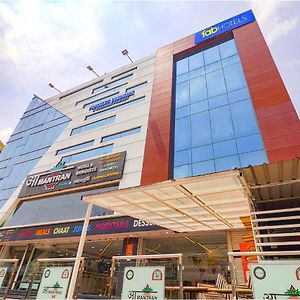 Fabhotel Aamantran & Banquet Halls - Nr Snow World Hyderabad Exterior photo