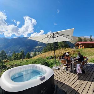 Chalet Biene - Swiss Alp Chalet With Sauna And Jacuzzi Villa Ulrichen Exterior photo