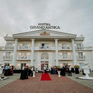 Grand Antika Hotel Peje Exterior photo