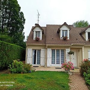 Chambre D Hote A 20 Min De Versailles Hotel Le Mesnil-Saint-Denis Exterior photo