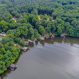 Lake Gaston Duo Kayaks And Dock Duplex 4000+ Sq Ft Bracey Exterior photo