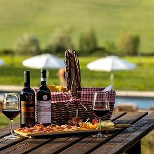 Wine Resort Colsereno Montalcino Exterior photo