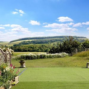 Exclusive Use Of A Barn Villa Arundel Exterior photo