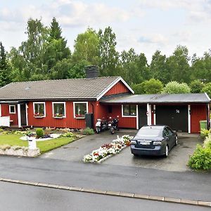 Private Room With No Windows In Shared House-5 Umea Exterior photo