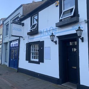 Maqs Bistro Hotel Egremont  Exterior photo