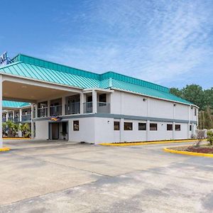 Baymont By Wyndham Biloxi - Ocean Springs Motel Exterior photo