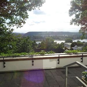 Grosszuegige Wohnung Mit Terrasse Und Rheintalblick In Ruhiger Wohnlage Linz am Rhein Exterior photo