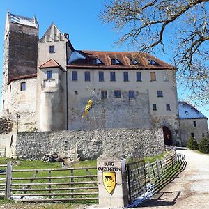 Burg Katzenstein Hotel Katzenstein  Exterior photo