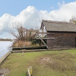 Cygnus Boathouse Villa South Walsham Exterior photo