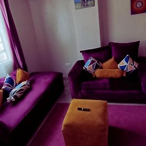 The Purple Gem Airbnb -South B- Oak South Apartments Nairobi Exterior photo