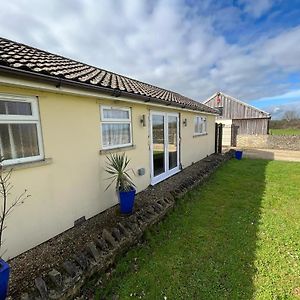 The Nest Apartment Keynsham Exterior photo