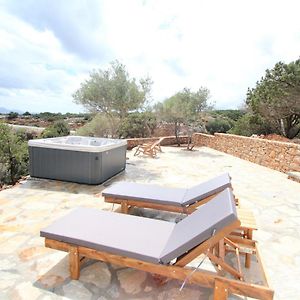 Villa Rouvis With Outdoor Hot Tub Ligaridia Exterior photo