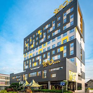 Yello Hotel Jambi Paalmerah Exterior photo