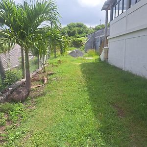 Albert Residence Port South East Exterior photo