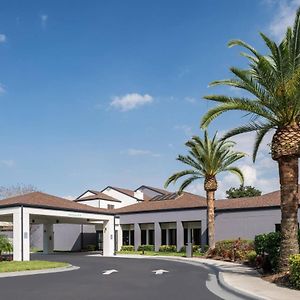 Courtyard By Marriott Orlando Airport Hotel Exterior photo