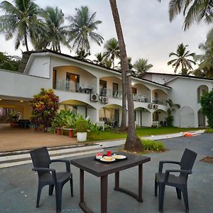 Blu Missel By The River Hotel Ribandar Exterior photo