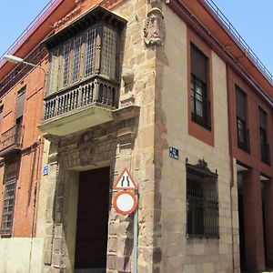 Comfortable Apartment In The Heart Of Ciudad Real With Balcony Exterior photo