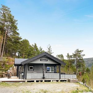 Gorgeous Home In Bverfjord With Wifi Bo (More og Romsdal) Exterior photo