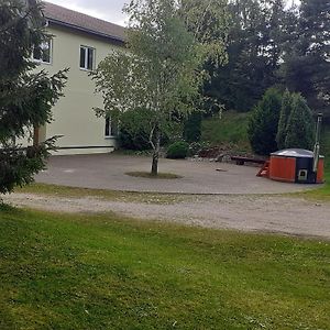 Viesu Nams Vizbulites Hotel Talsi Exterior photo