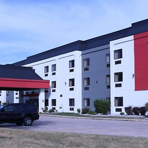 Ramada By Wyndham Bolingbrook Hotel Exterior photo