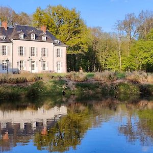 Charnay Plaisance, Les Saveurs D'Un Chocolatier Vierzon Exterior photo