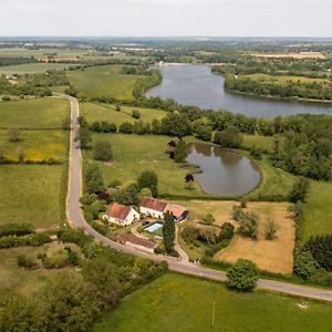 Gite La Voliere Ouverte Villa Valigny Exterior photo