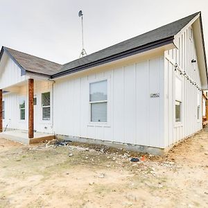 Family-Friendly Texas Lake House Near Boat Launch! Whitney Exterior photo