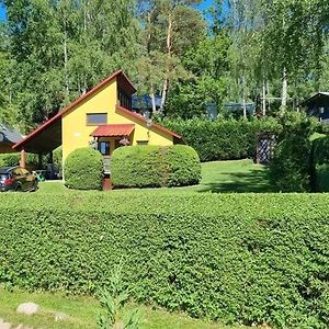 Cottage Overlooking The Lake, Insko Exterior photo