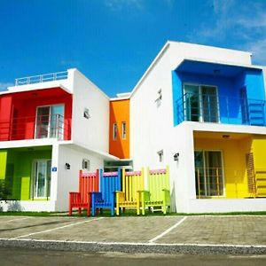 Cozy House & Tour Hotel Jeju Exterior photo