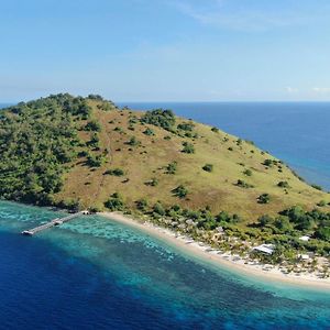 Le Pirate Island - Adults Only Hotel Labuan Bajo Exterior photo