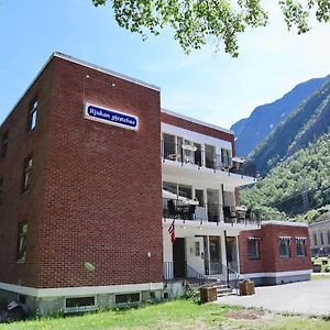 Rjukan Gjestehus Hostel Exterior photo