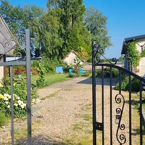 La Cle Des Champs Bed & Breakfast Asnieres  Exterior photo