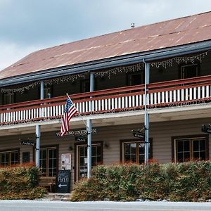 Volcano Union Inn And Pub Exterior photo