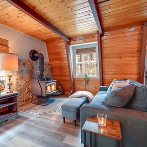 Cozy Nevada City Cabin Deck, Game Room, Fire Pit Exterior photo