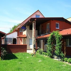 Penzion Rudolf Bed & Breakfast Prievidza Exterior photo