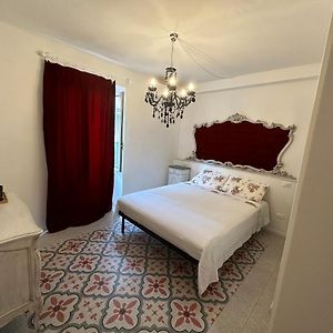 Elegante Stanza Rossa Mottino23 Bed & Breakfast Lerici Exterior photo