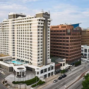 Hilton Kansas City Country Club Plaza Exterior photo